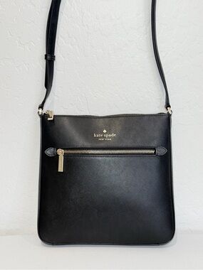 Kate Spade Sadie North South Crossbody Bag Black